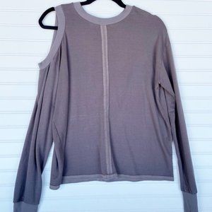 Red Haute Small Grey Raw Hem One Cold Shoulder Long Sleeve Crew Neck Sweater